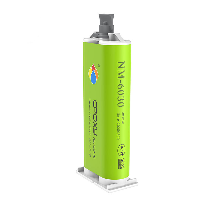 Lepení epoxidu pro plast
